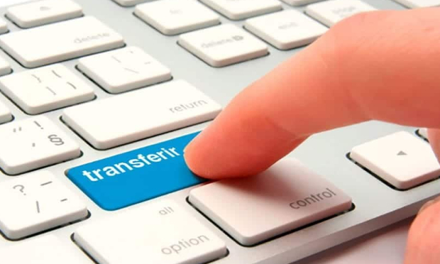 transferência bancária